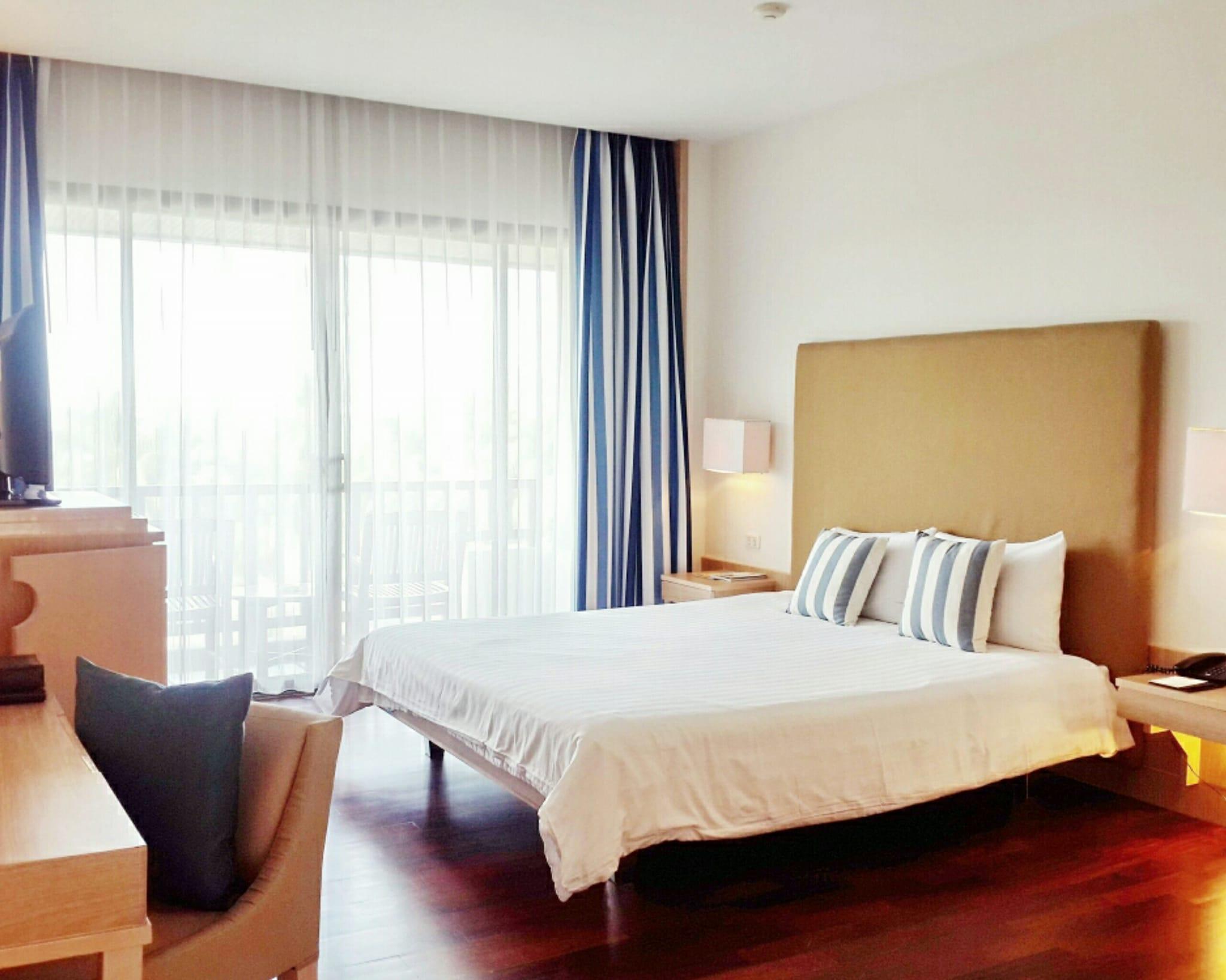 The Tide Resort Банг Саен Экстерьер фото